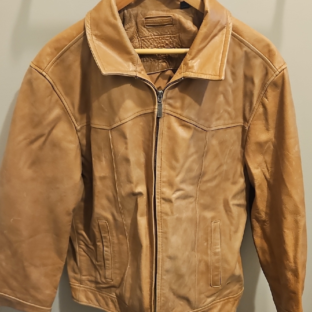 Men's Large Roundtree And Yorke Tan Leather Jacket
